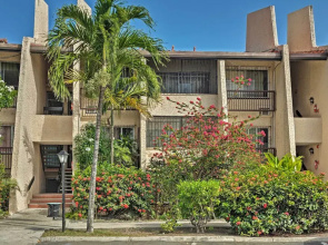 Beachfront St Croix Condo w/ Pool + Lanai!