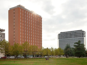 Elegant Studio Apartment with Panoramic View