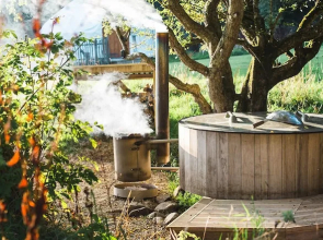 Pine - Shep Hut -Glamping