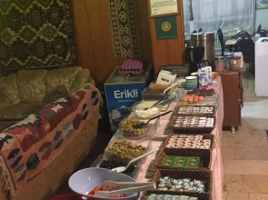 Istanbul Paris Hotel & Hostel