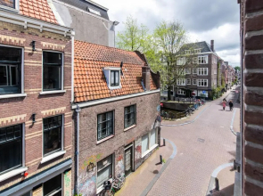 Tweede Laurierdwarsstraat Apartment
