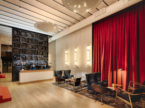 H10 Puerta de Alcalá 4* Sup