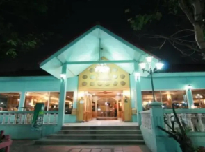 13 Coins Resort Bangna
