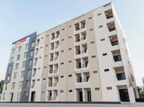 OYO Townhouse 866 Classio Suites