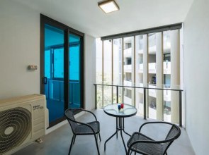 Sofun Apartment On Manning St