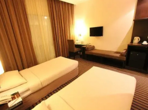 Harmoni One Convention Hotel & Service Apartments