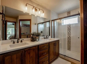 The Getaway,Hot Tub, AC, 2miles from RMNP