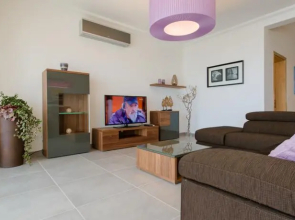 Seafront Apartment Sliema