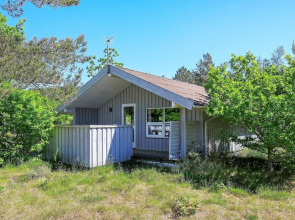 6 Person Holiday Home in Albaek