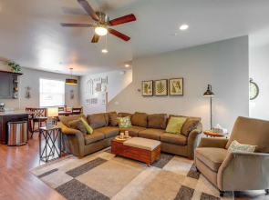 Spacious Retreat < 3 Mi to Downtown Flagstaff!
