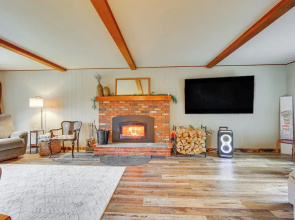 4 Mi to Bromley Mtn: Family-friendly Retreat!