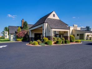 Comfort Suites Wytheville near Conference Center