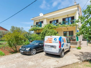 Apartments and Room Kasijan