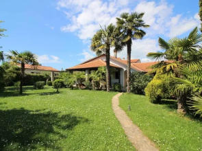 Bungalow mit Schönem Garten und Klimaanlage