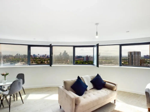 Superb 2BD Apartment in Salford With a View