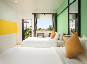 Landing Gold By Amatak