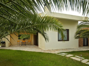 Sani Seaside Luxury - Villa Erato Pool Retreat