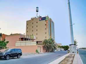 Capital O 596 Garden Palace Hotel