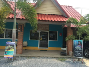Hana Lanta Resort