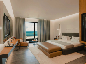 Maritim Marina Bay Resort Spa & Casino