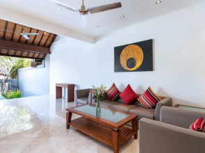 Villa Lalang Temu