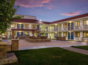 Motel 6 Fremont, CA - South