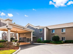 Best Western Edgewater Inn