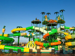 Crystal Centro Resort