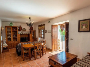 Casa Rufino Iznajar by Ruralidays