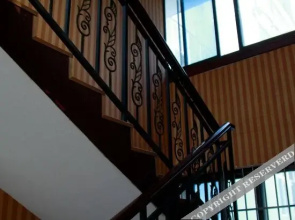 Aini Apartment Hotel(荆门爱尼公寓酒店（中天街店）)