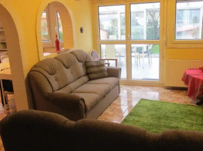 Bazis Guesthouse