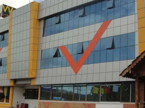 V V Grand Business Hotel