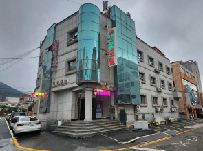 Myeongdong Motel