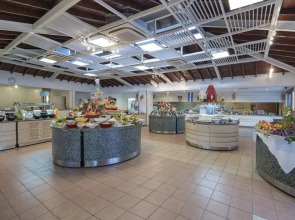 Green Bay Resort & Spa