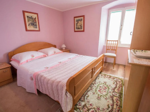 Apartment Stari Grad
