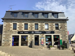 Le village