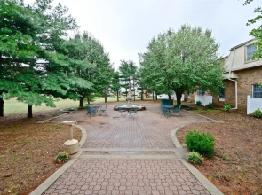Americas Best Value Inn & Suites