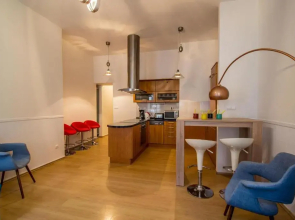 Riverside Ruterra Apartment