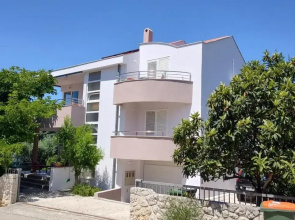 Romantic Oasis Apartments