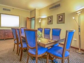 Отель Swissotel Al Murooj Dubai