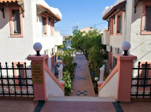 Palmira Apartments