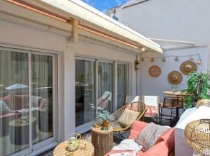 Stylish Penthouse Private Terrace Plaza Mitjana