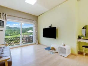 Hongcheon Stoneisland Pension