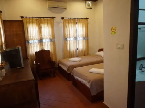 Senehuaphan Guesthouse
