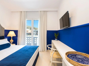 Georgioupolis Plaza Suites