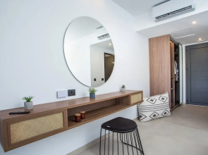 Vanik Suites