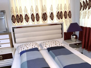 Rose Gerden Apartments and rooms