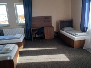 Blue Hotel