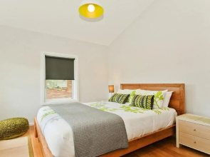 Farrant House - modern and contemporary