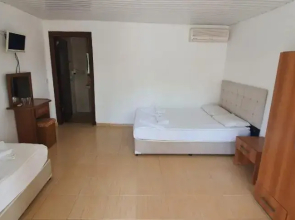 Uğur Beach Hotel